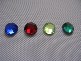 50 Acryl Strasssteine rund 4 mm Emerald